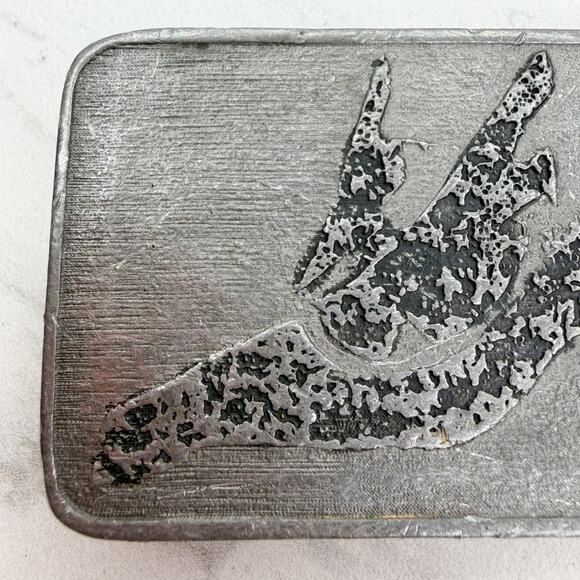 Silver Tone Rectangle Belt Buckle Diving Bird Design ✨ - Picture 3 of 8